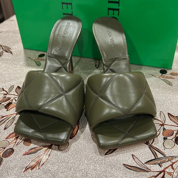 Bottega Veneta Khaki Lido Heel Sandals - Picture 2 of 12
